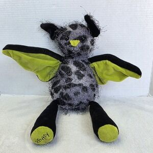 Scentsy Vlad The Bat Buddy Plush Stuffed Animal Limited Edition W/ Scent Pack